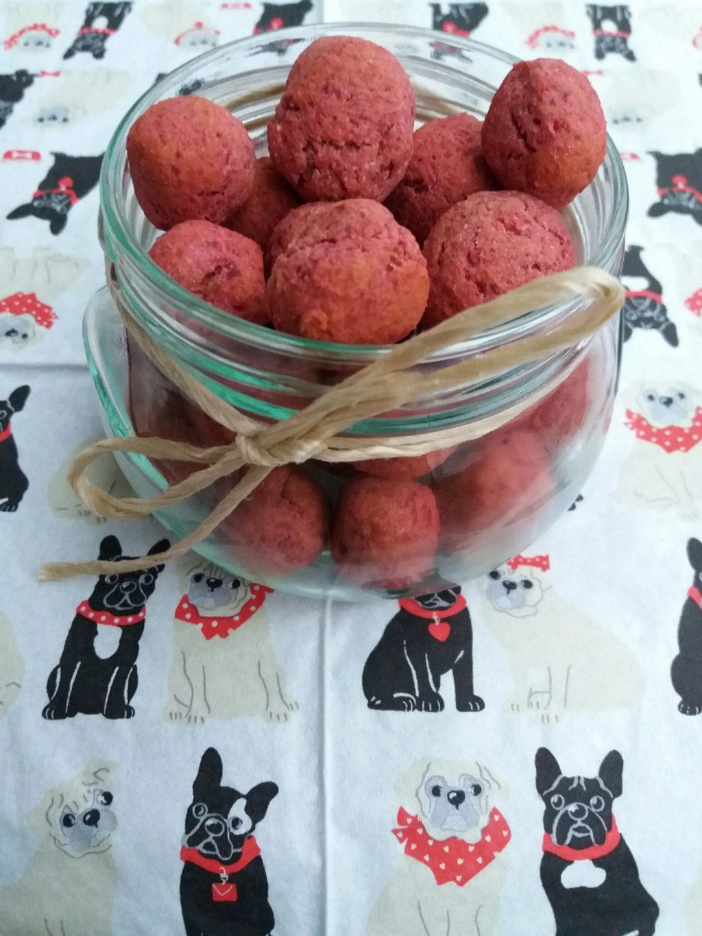 Rote Beete Kugeln für Hunde